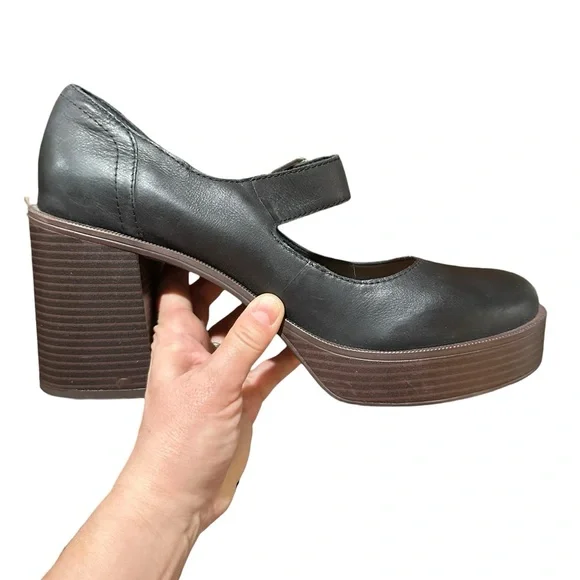 Lucky Brand Black Leather Oliviea Mary Jane Pump - Picture 5 of 12